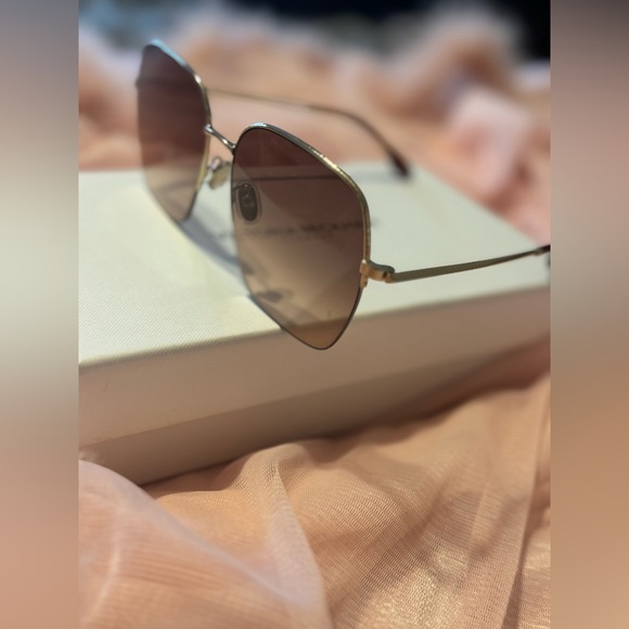 Victoria Beckham Gold Square Navigator Sunglasses VB214SA 725 Brown Gradient - Picture 7 of 8